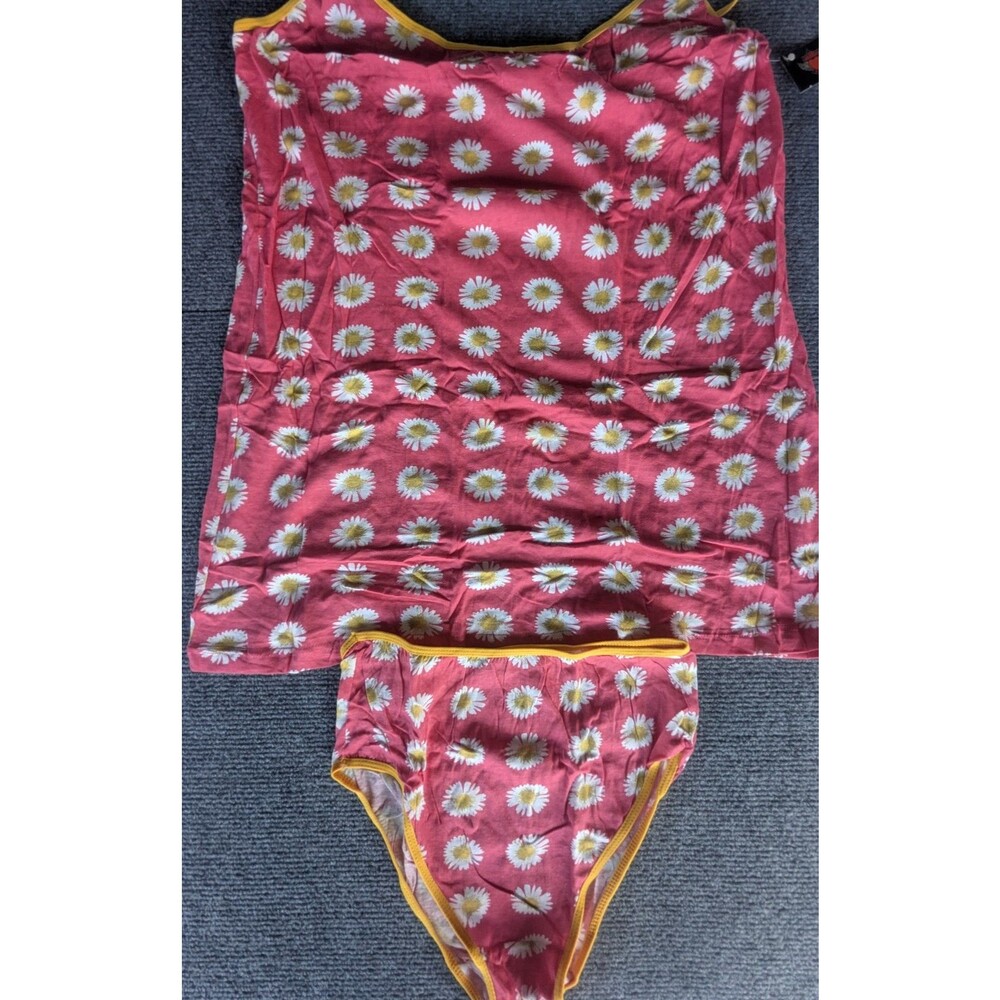 Dangerous Duds 3XL Daisy Print Cami Top & Panty Set Pink Yellow